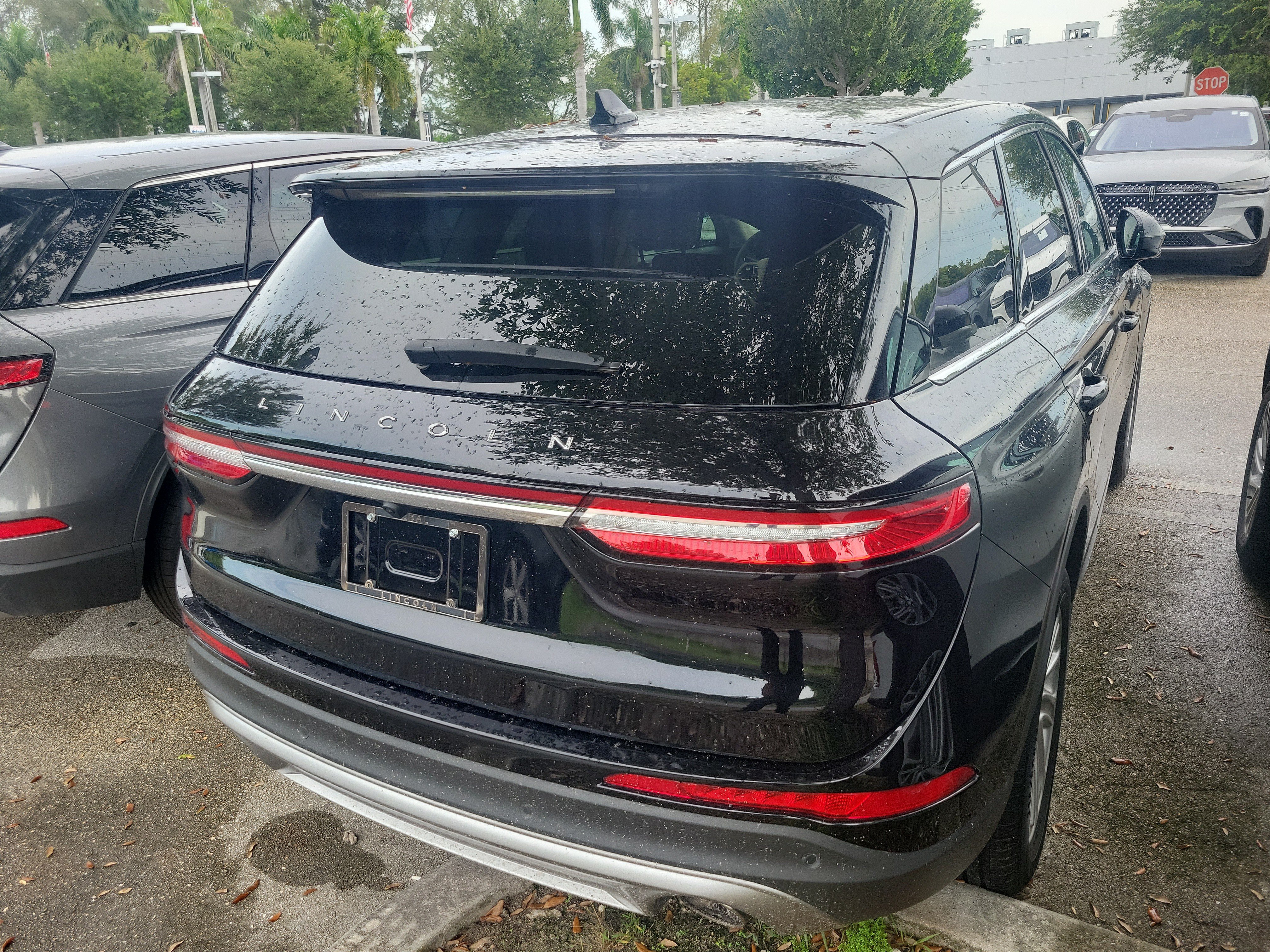 Certified 2024 Lincoln Corsair FWD image 4