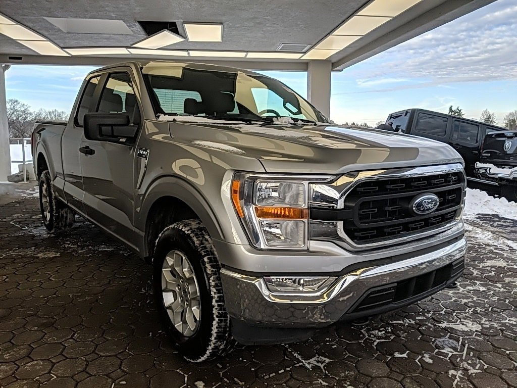 Certified 2022 Ford F150 XLT image 3