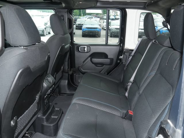 Used 2025 Jeep Wrangler Unlimited Rubicon 4xe AWD/4WD image 23