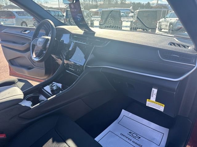 New 2026 Jeep Grand Cherokee L Laredo image 35