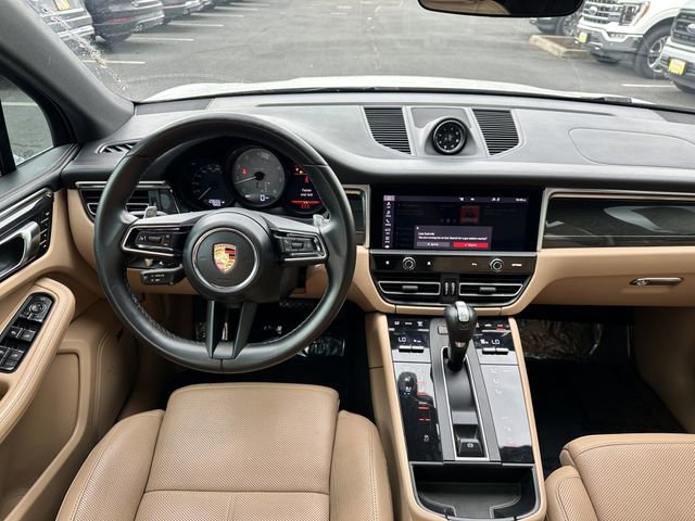 Used 2022 Porsche Macan S AWD/4WD image 13