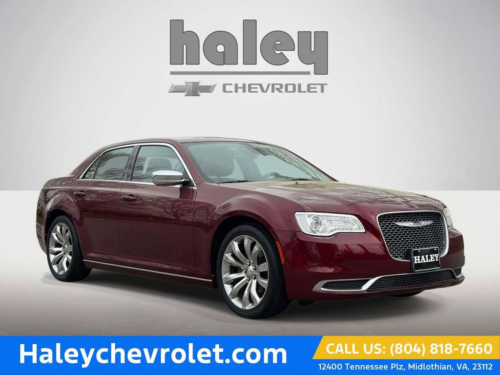 Used 2019 Chrysler 300 Touring w/ Chrome Appearance Package image 1