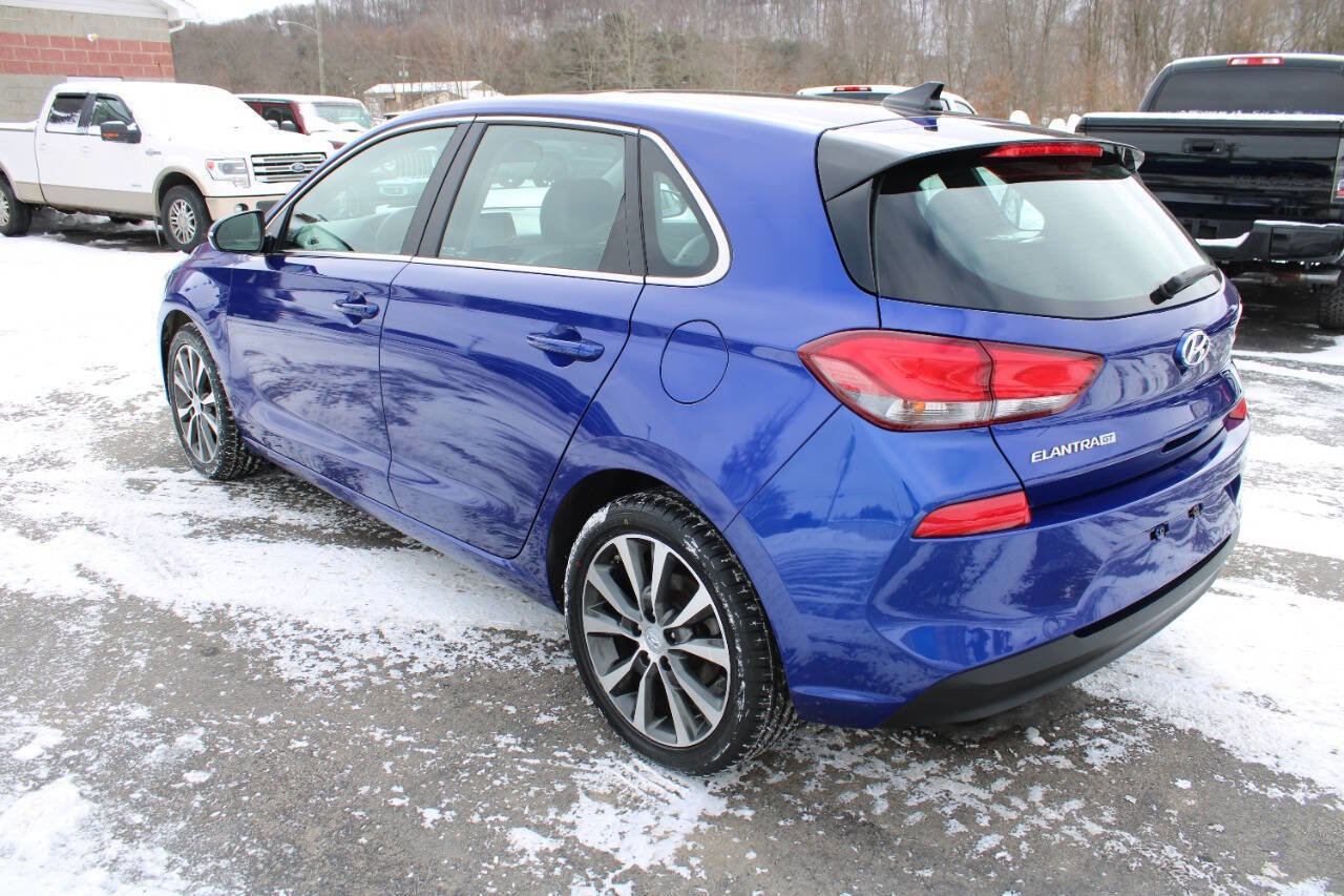 Used 2020 Hyundai Elantra GT w/ Style Package 02 image 3