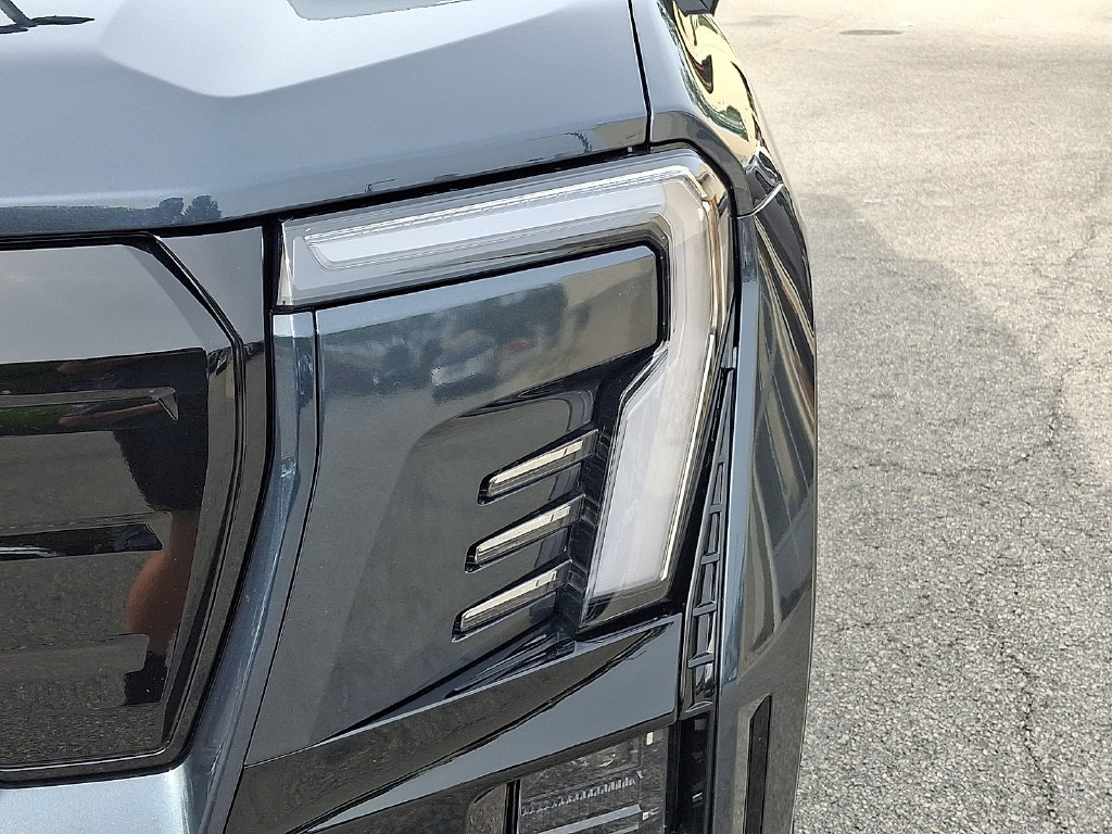 Used 2026 GMC Sierra EV Elevation AWD/4WD image 9