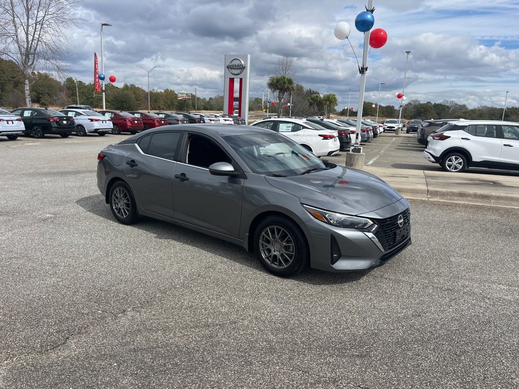 Used 2024 Nissan Sentra S image 1