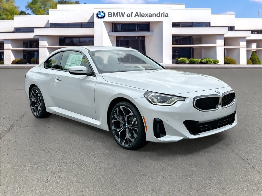 New 2026 BMW 230i xDrive Coupe w/ Premium Package AWD/4WD image 3