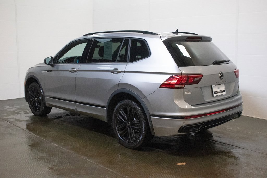 Used 2022 Volkswagen Tiguan SE R-Line image 6