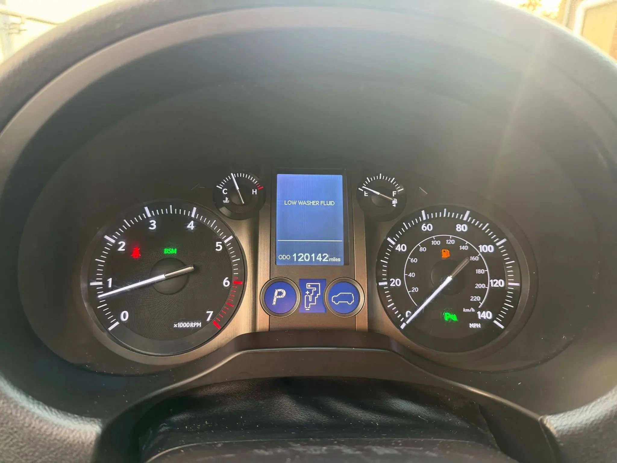 Used 2015 Lexus GX 460 w/ Premium Package image 10