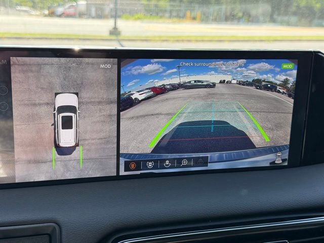 New 2025 Nissan Armada PRO-4X image 36