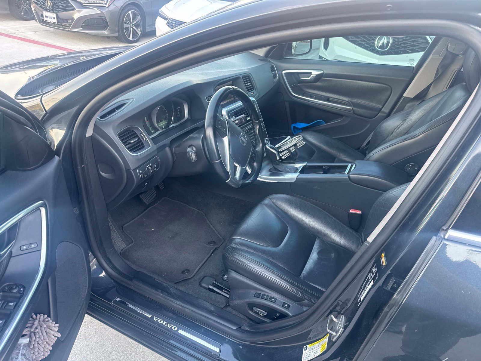 Used 2014 Volvo S60 T5 FWD image 6
