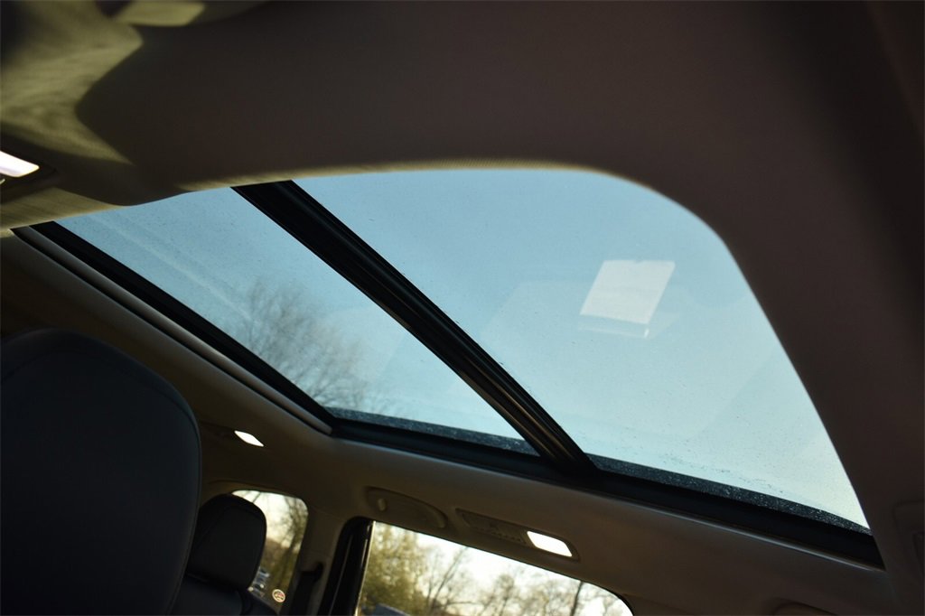 Used 2020 Subaru Ascent Limited w/ Technology Package image 15