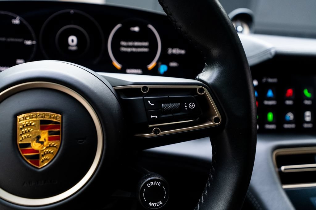 Used 2021 Porsche Taycan Turbo S w/ Premium Package AWD/4WD image 33