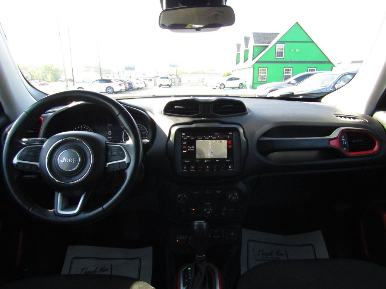 Used 2018 Jeep Renegade Trailhawk w/ UConnect 8.4 Nav Group AWD/4WD image 9