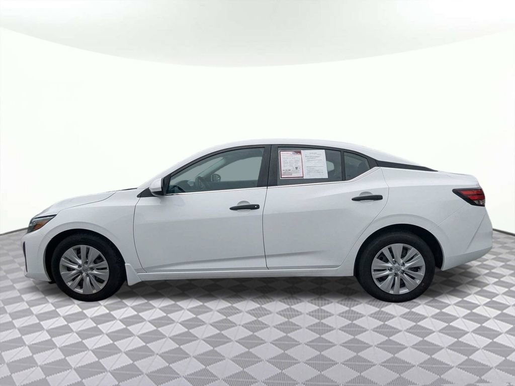 Used 2024 Nissan Sentra S FWD image 6