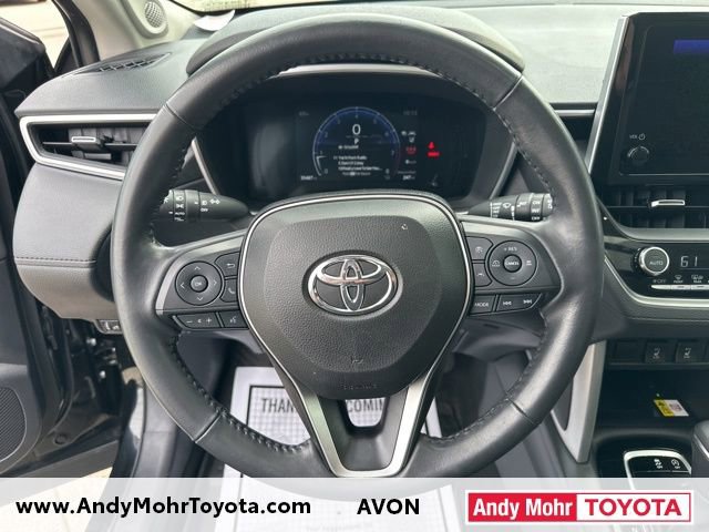 Used 2023 Toyota Corolla Cross XLE w/ Convenience Package AWD/4WD image 15