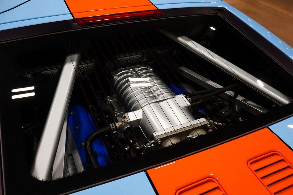 Used 2006 Ford GT RWD image 83