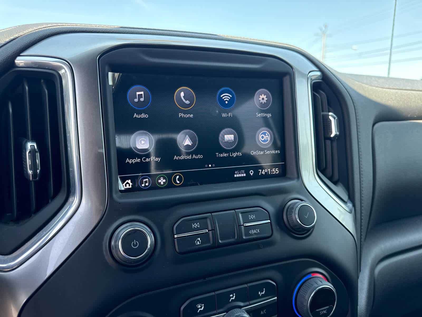 Certified 2022 Chevrolet Silverado 1500 LT AWD/4WD image 17