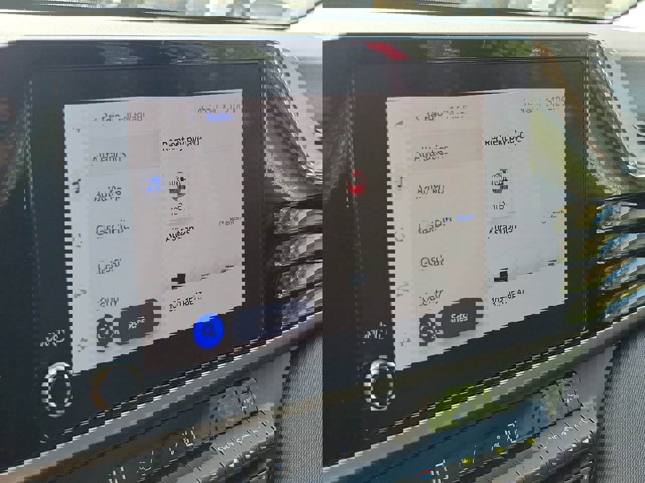 Used 2025 Toyota Camry LE image 25