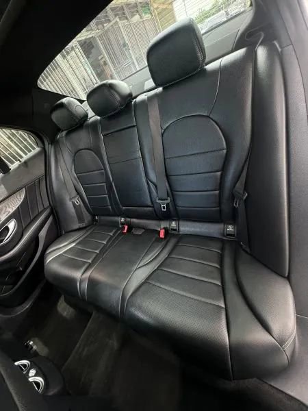 Used 2015 Mercedes-Benz C 300 4MATIC Sedan image 21