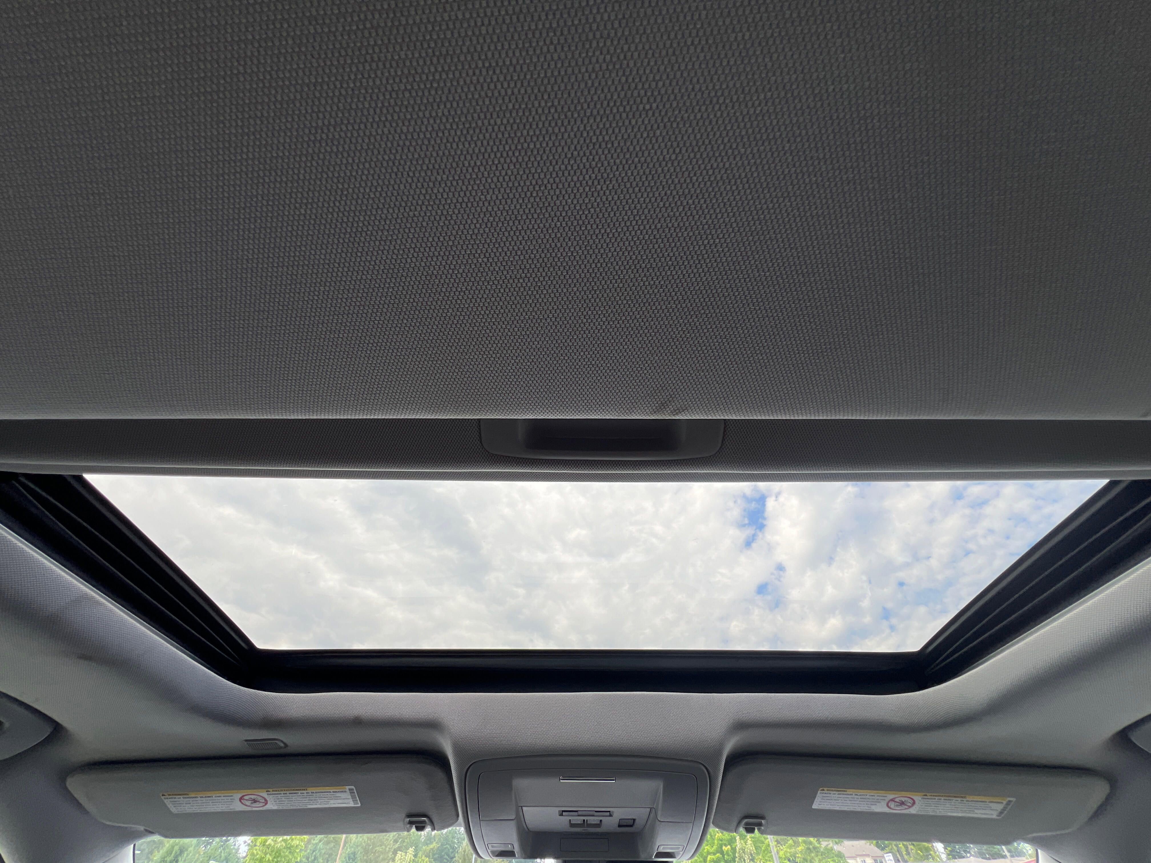 Used 2018 Chevrolet Silverado 3500 LTZ image 18