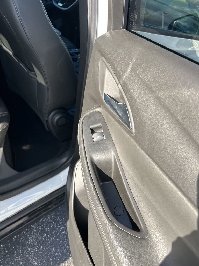 Used 2024 Buick Encore GX Sport Touring FWD image 53