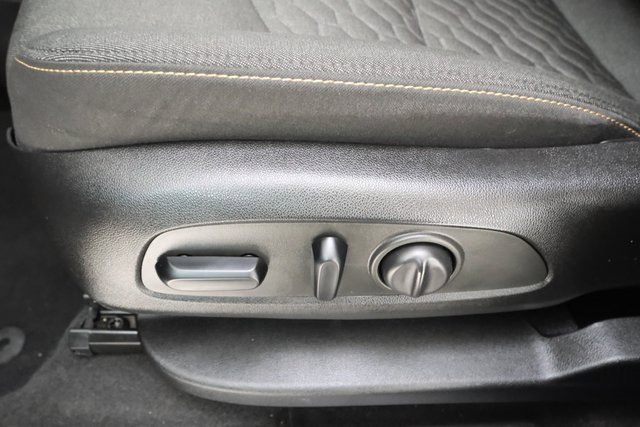 Used 2019 Chevrolet Equinox LT image 9