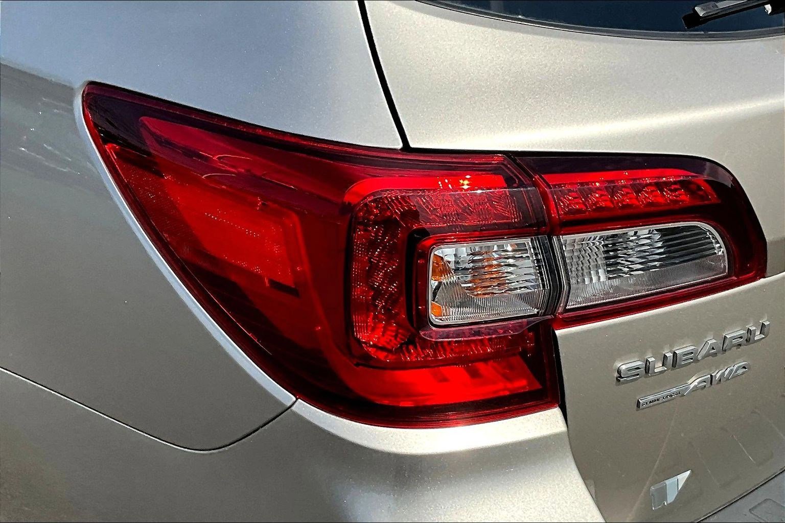 Used 2019 Subaru Outback 2.5i Limited image 22