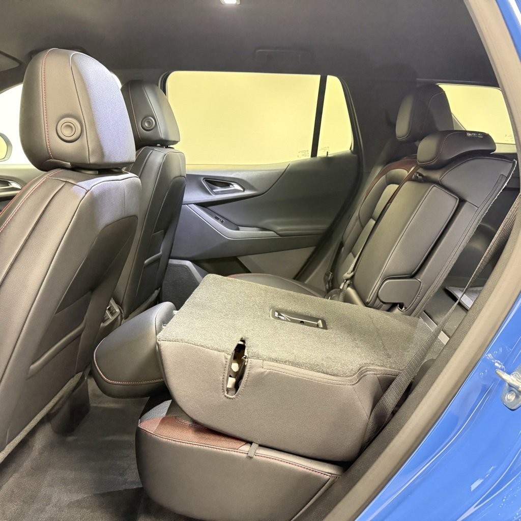 New 2026 Chevrolet Equinox RS w/ LPO, Floor Liner Package image 21