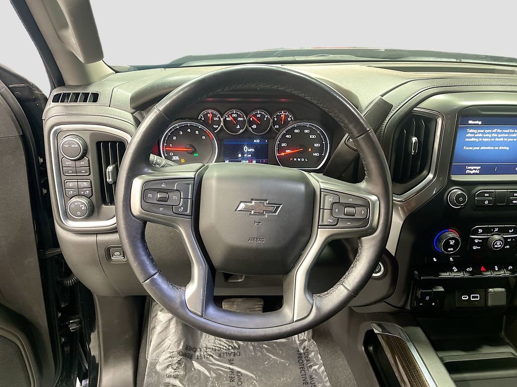 Used 2022 Chevrolet Silverado 1500 LT Trail Boss w/ Convenience Package II image 11