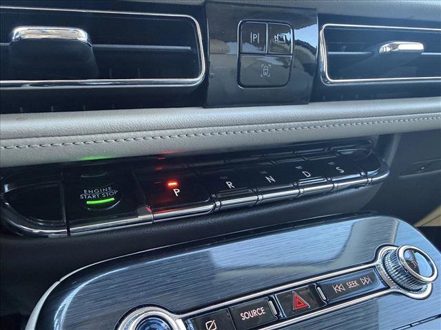 Used 2021 Lincoln Nautilus FWD w/ Equipment Group 101A image 16