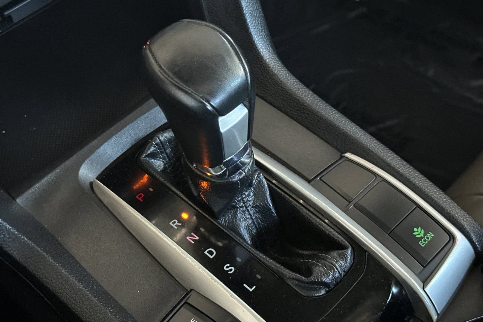 Used 2019 Honda Civic EX-L image 21
