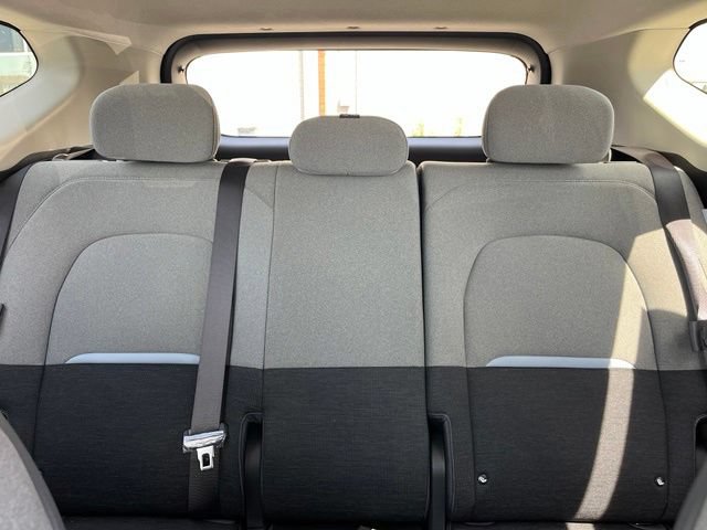 New 2027 Kia Seltos S FWD image 21