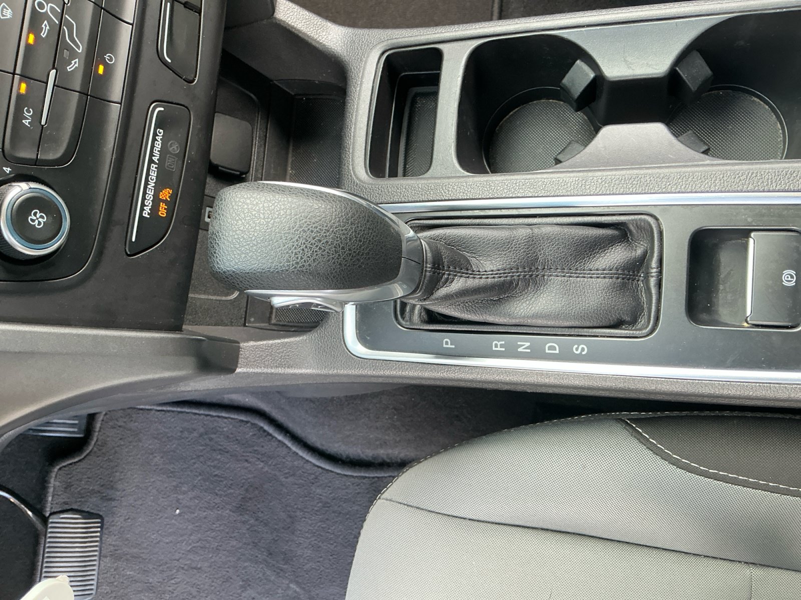 Used 2019 Ford Escape S FWD image 15
