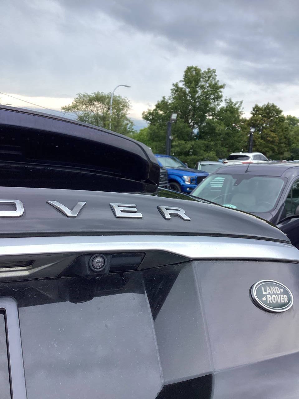 Used 2015 Land Rover Range Rover Sport SE AWD/4WD image 12