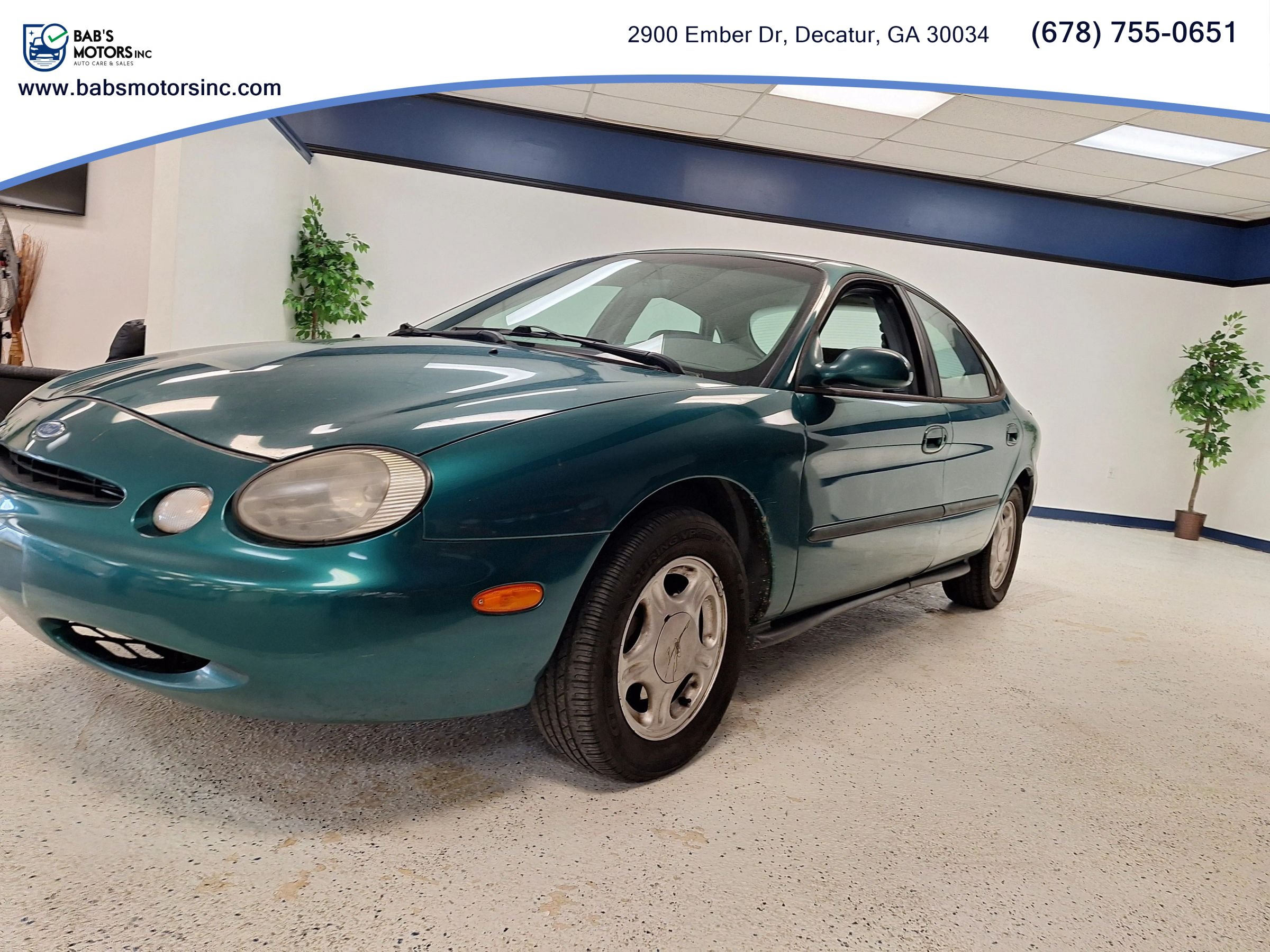 Used 1997 Ford Taurus GL FWD image 3