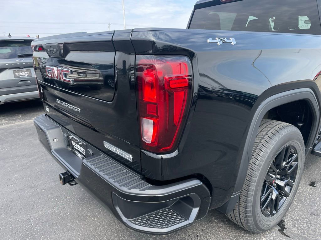 Used 2022 GMC Sierra 1500 Elevation image 30