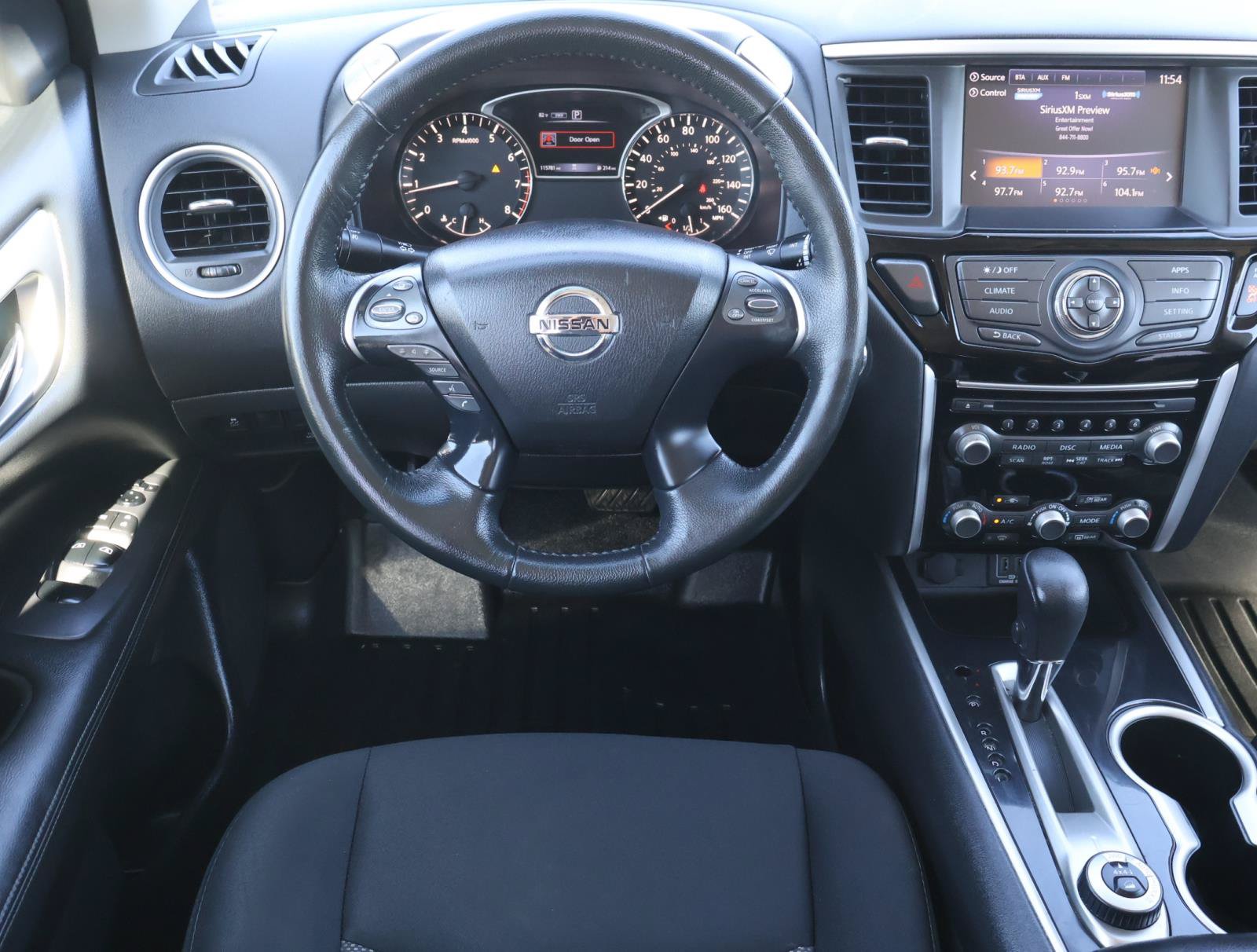 Used 2018 Nissan Pathfinder SV AWD/4WD image 9
