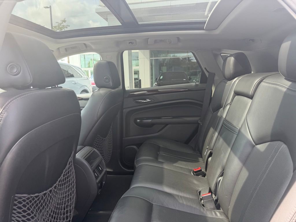 Used 2016 Cadillac SRX Luxury AWD/4WD image 12