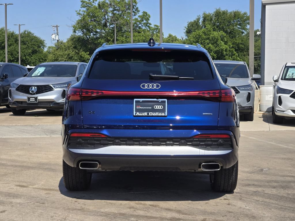 Certified 2025 Audi Q5 Premium Plus w/ Premium Plus AWD/4WD image 9