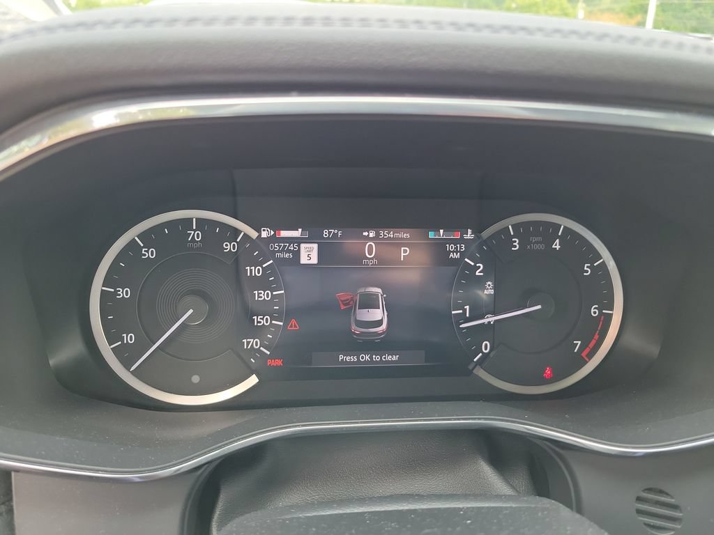Used 2023 Jaguar F-PACE S AWD/4WD image 25
