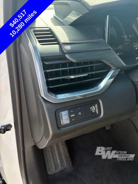 Used 2026 GMC Acadia Elevation FWD image 11