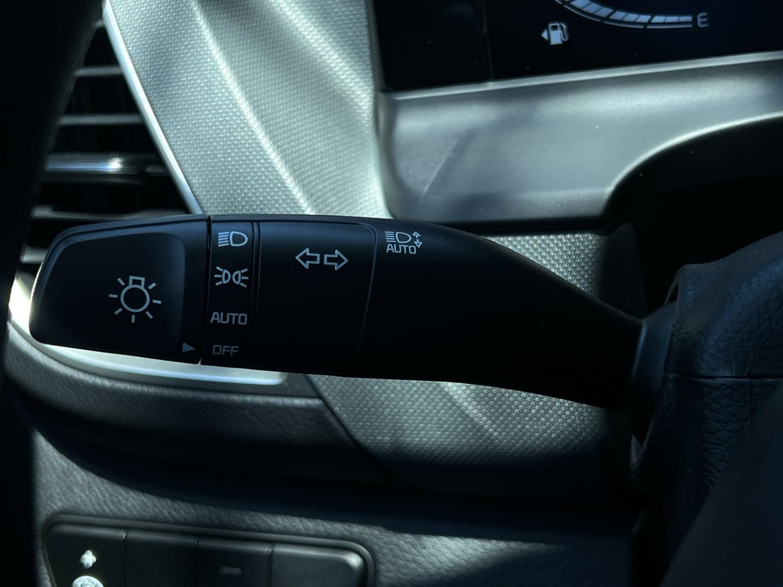 New 2026 Kia Seltos LX AWD/4WD image 35