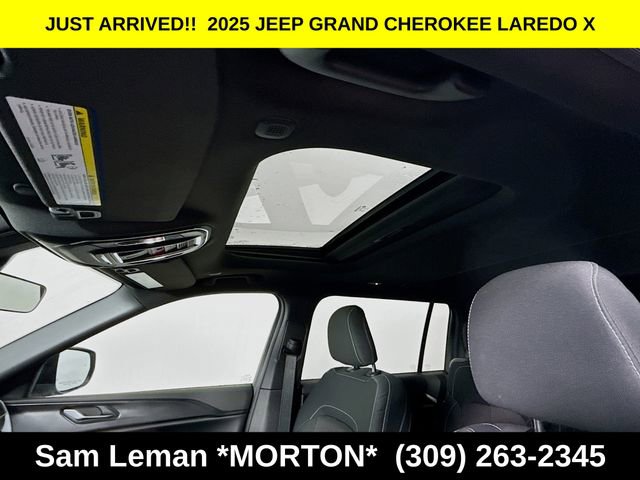 New 2025 Jeep Grand Cherokee L Laredo AWD/4WD image 20