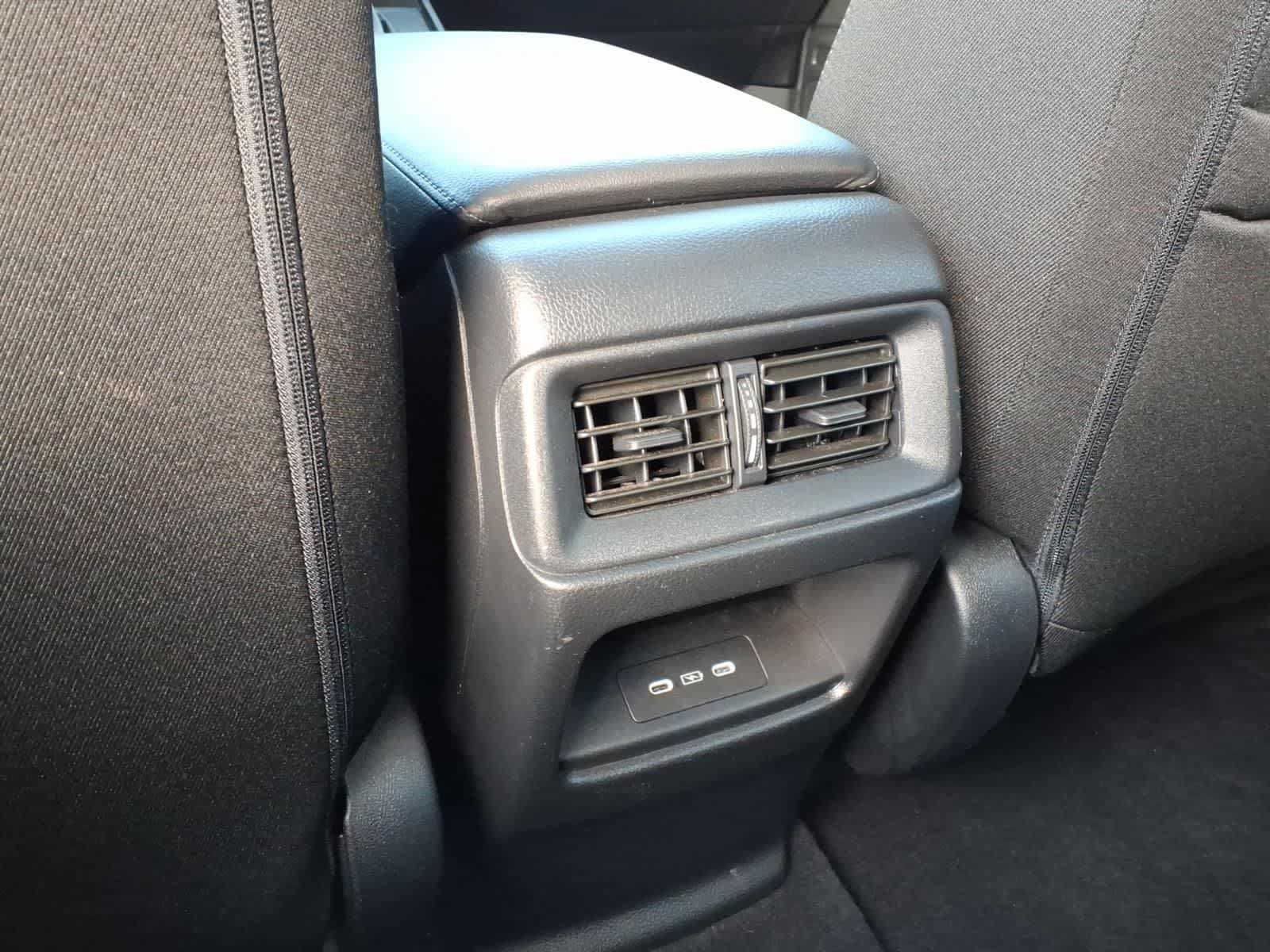 Used 2024 Honda CR-V EX image 11