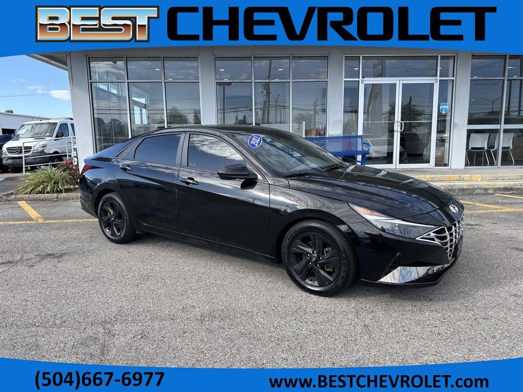 Used 2021 Hyundai Elantra SEL image 1