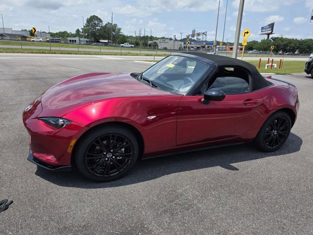 New 2026 MAZDA MX-5 Miata Club w/ Interior Package RWD image 16