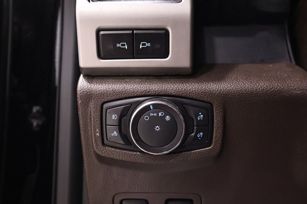 Used 2017 Ford F250 King Ranch w/ Chrome Package image 26