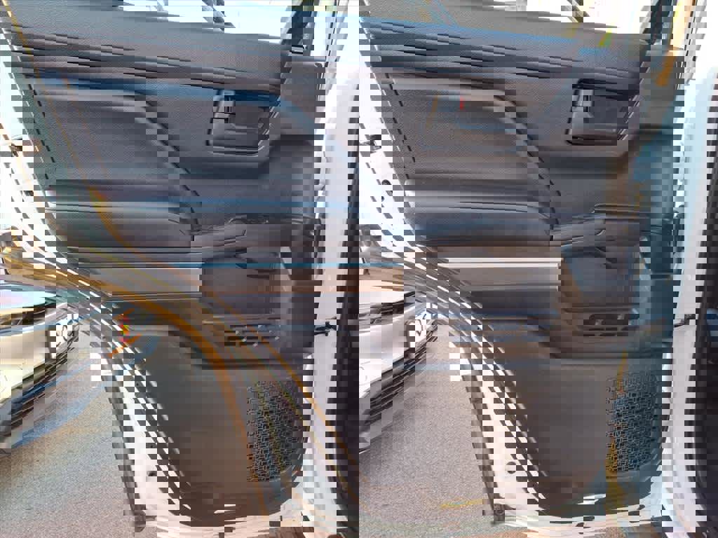 Used 2025 Toyota 4Runner SR5 image 19