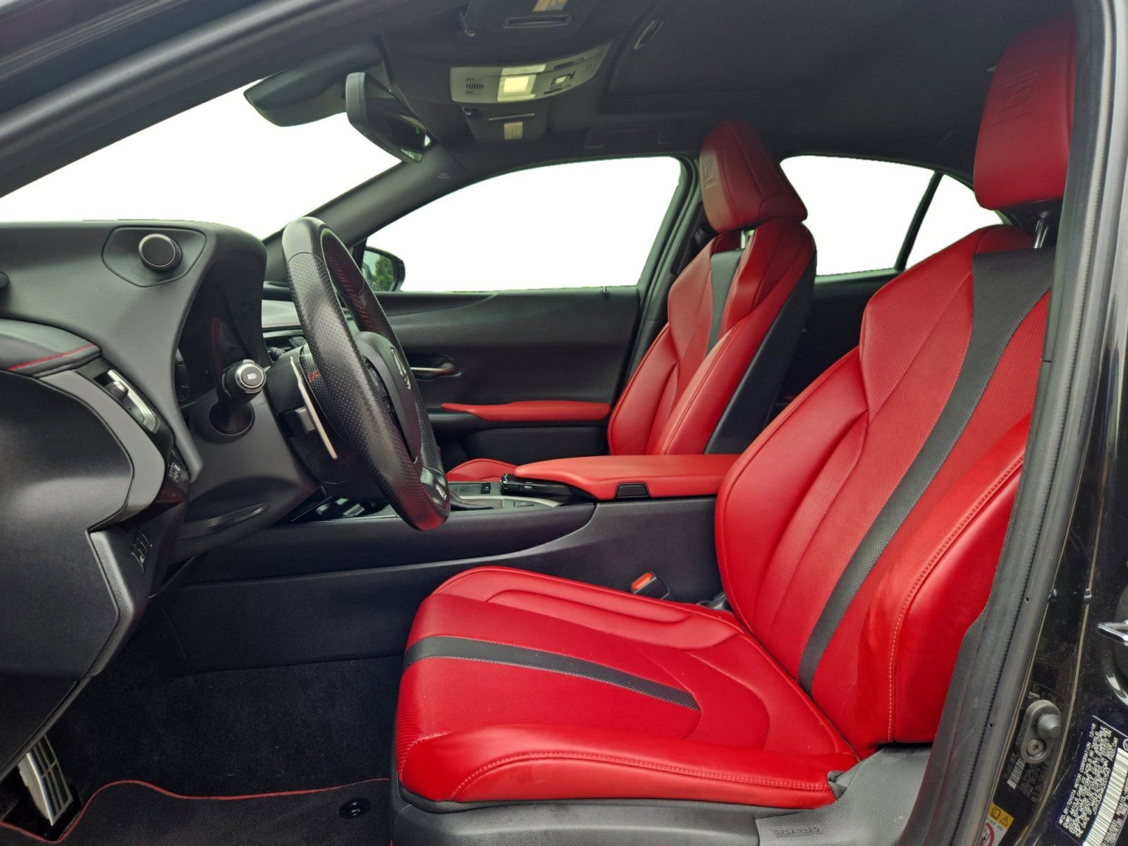 Used 2019 Lexus UX 200 F Sport w/ F Sport Premium Package FWD image 12