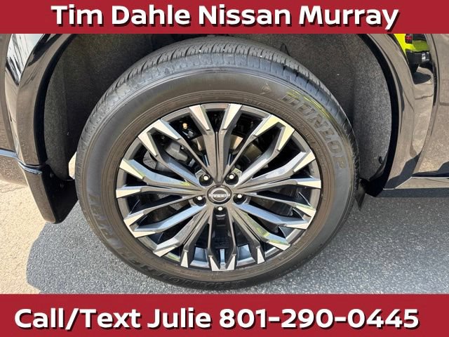 Used 2025 Nissan Rogue Platinum w/ Platinum Premium Package AWD/4WD image 11